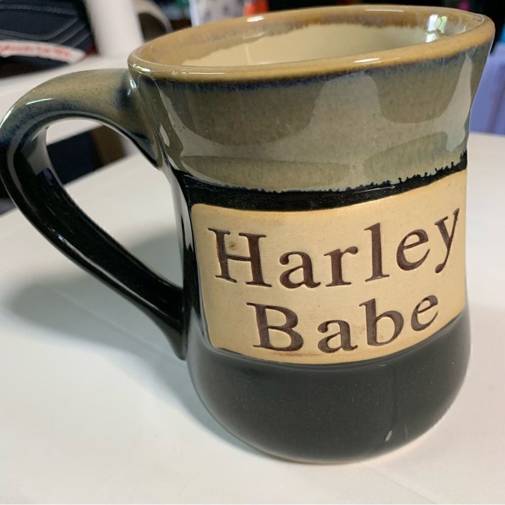 Tumbleweed Pottery Harley Davidson Babe Coffee Mug Cup Stoneware no chips